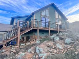 Medicine Creek Overlook Cabin w hot tub-2 Bedroom