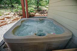 Medicine Park Mountain Top Cabin-Hot Tub-sleep 11
