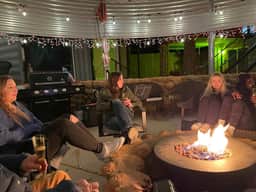 WW Military Tribute Tiny House ADA Suite
