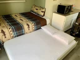 RR Medicine Park Tiny House Slp 4 1BR1BA Suite