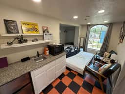 KB Book Fort Sill Tiny House Suite Slps 4 1Br 1Ba