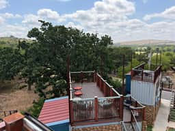 Whole Innhabit Resort, 5 rooftop decks, sleeps 37