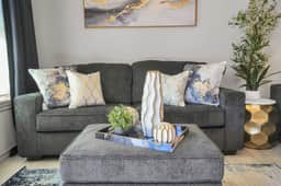 Family-Friendly 2BR,King bed by Fort Sill & Lawton