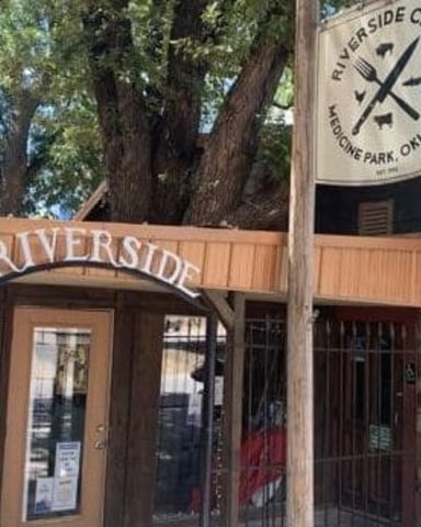 Riverside Cafe Medicine Park