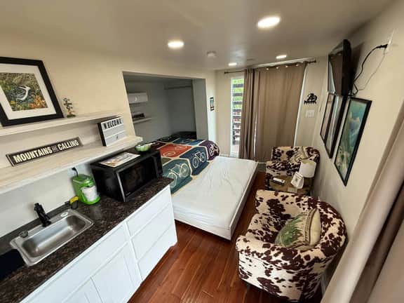 HT Innhabit rooftop view suite